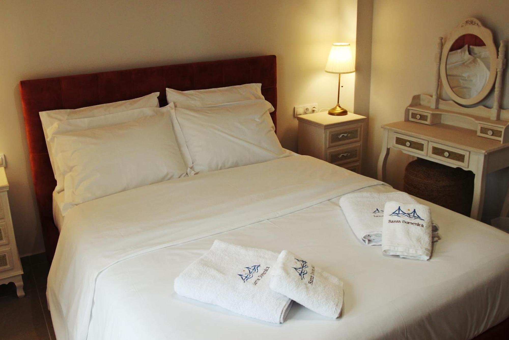 Santa Domenica Nafpaktos - Rooms And Apartments By The Sea Экстерьер фото