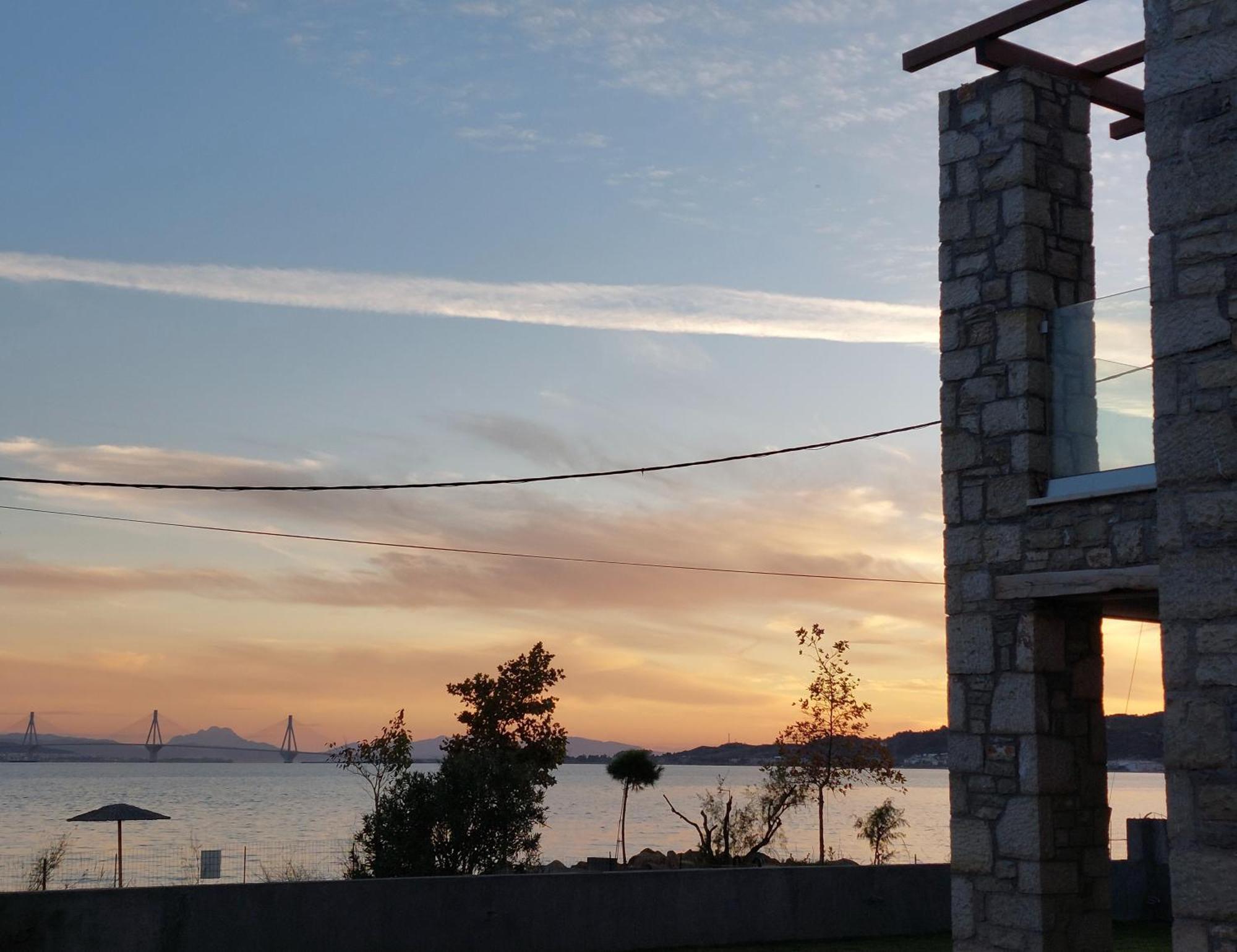 Santa Domenica Nafpaktos - Rooms And Apartments By The Sea Экстерьер фото