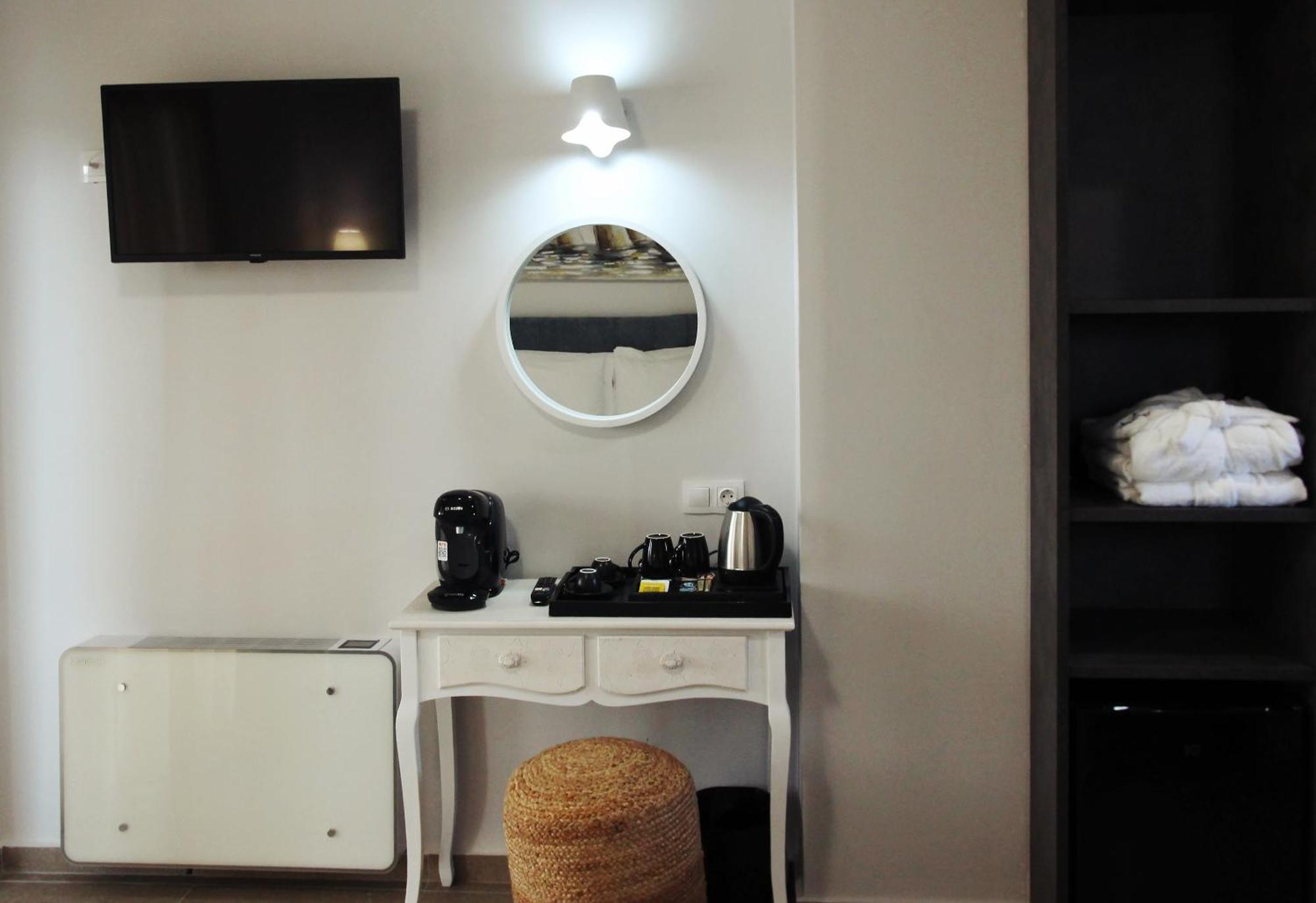 Santa Domenica Nafpaktos - Rooms And Apartments By The Sea Экстерьер фото