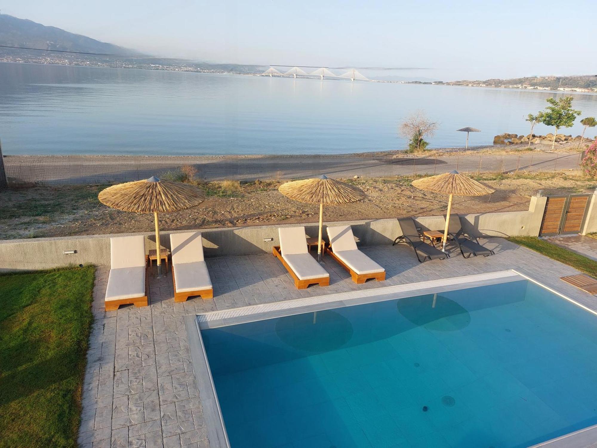 Santa Domenica Nafpaktos - Rooms And Apartments By The Sea Экстерьер фото